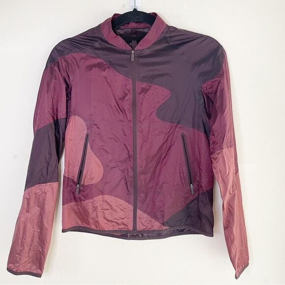 Lululemon Womens Red Black Cherry Merlot Patch Game Jacket Windbreaker Size 4 - Picture 6 of 14